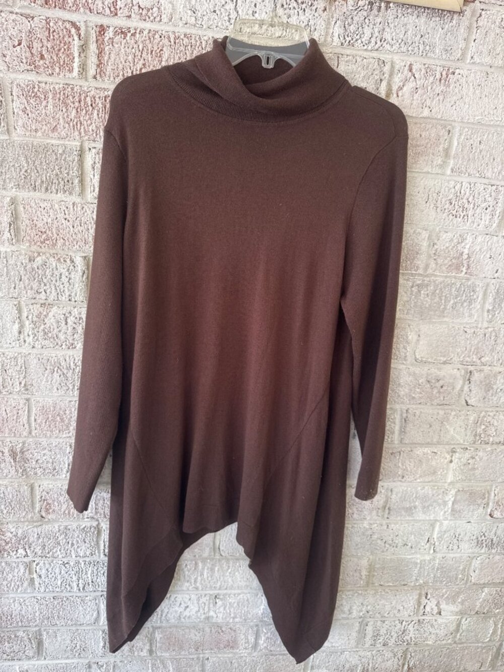 Chico’s Size 2 Brown Cashmere Blend Cowl Neck Tunic Sweater Asymmetrical Hem